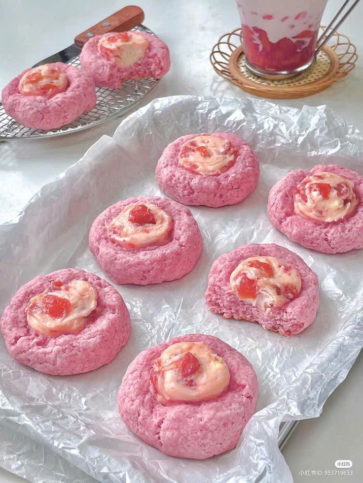 BẠN TRAI HỆ XẤU HỔ