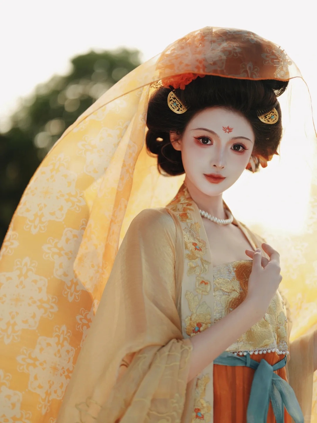 CÙNG GIÓ NỔI LÊN