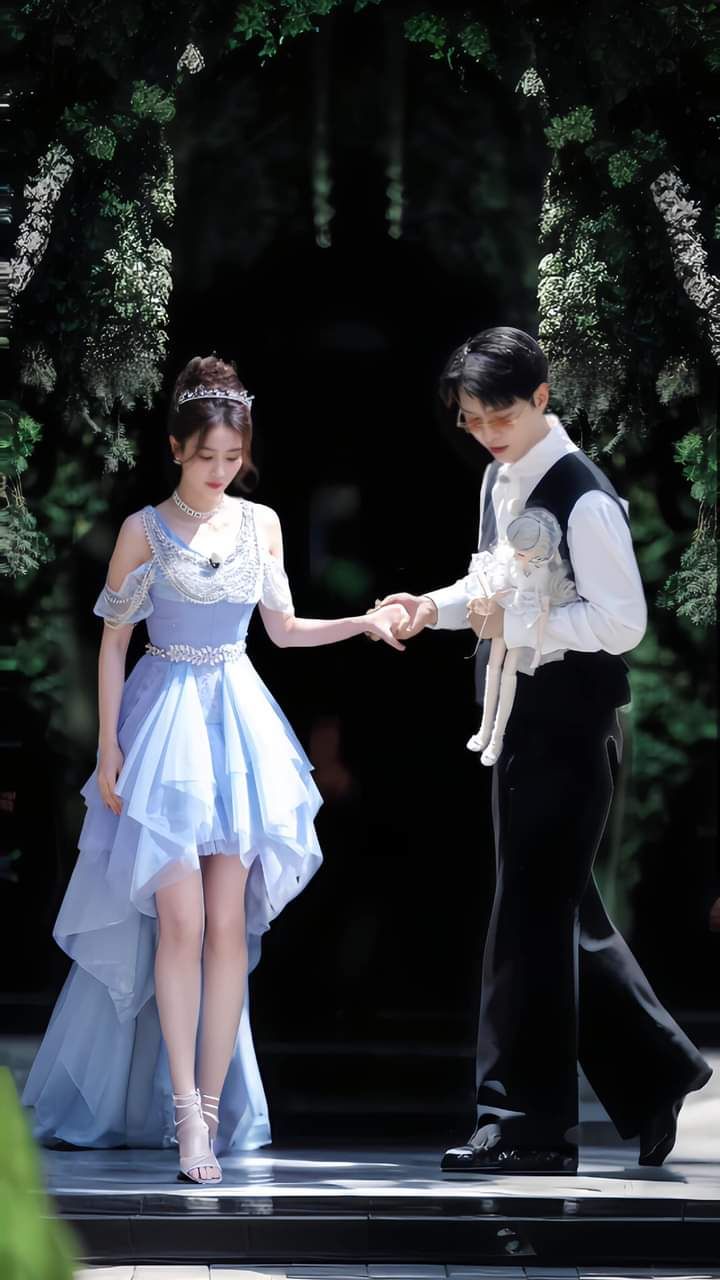 Không Còn Là Người Đó Nữa