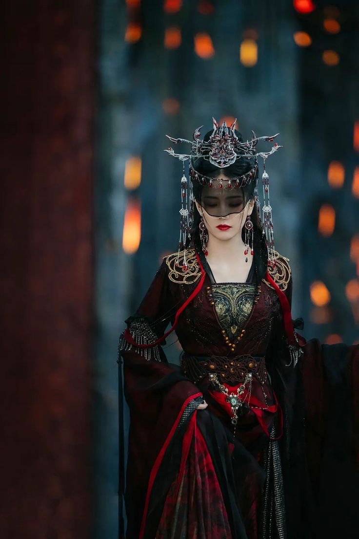 Ta ấm ức ngươi càng không yên