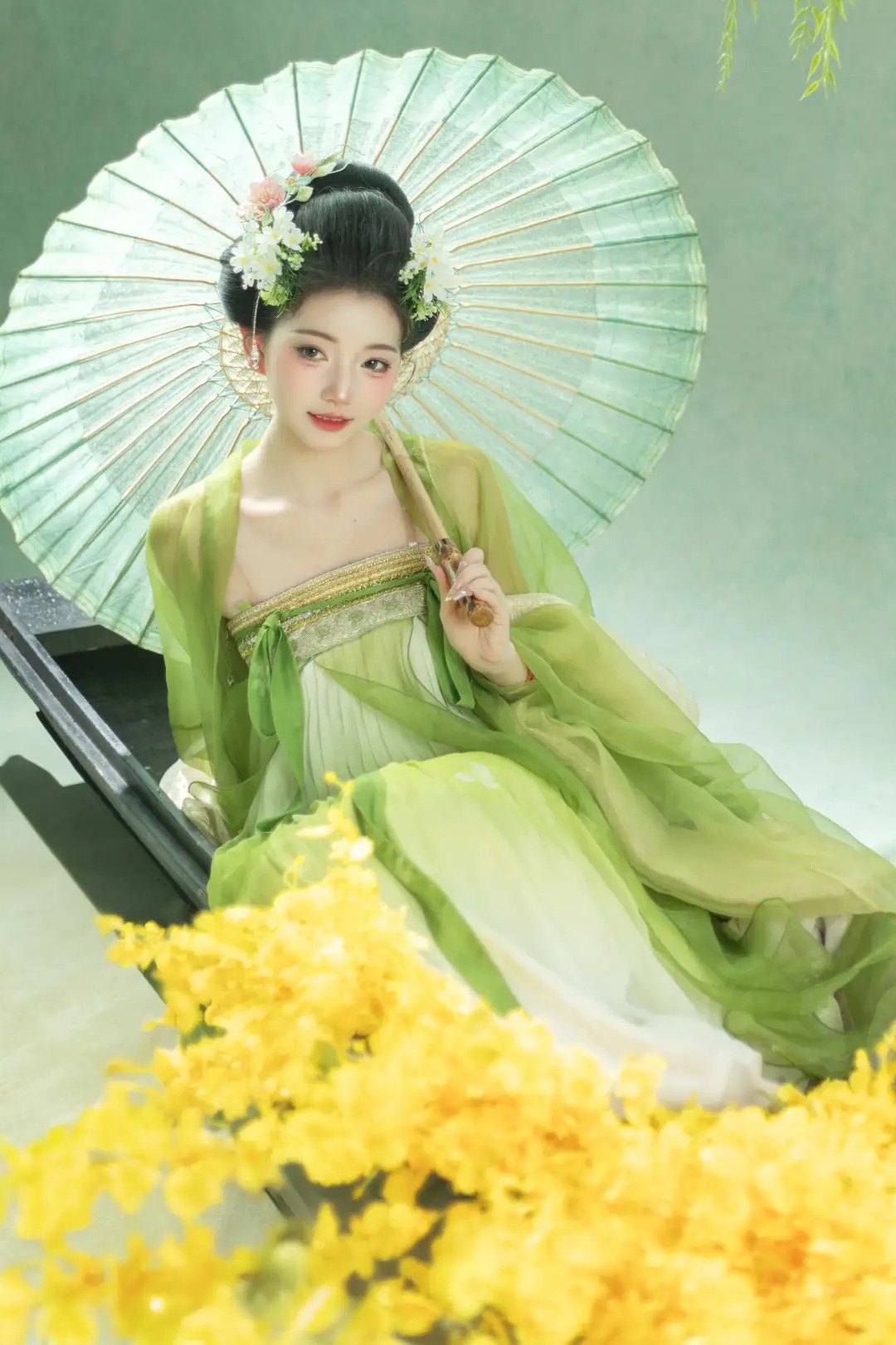 TỶ PHU TƯƠNG LAI LUÔN MUỐN GIẤU TA VÀO HẬU VIỆN CỦA HẮN